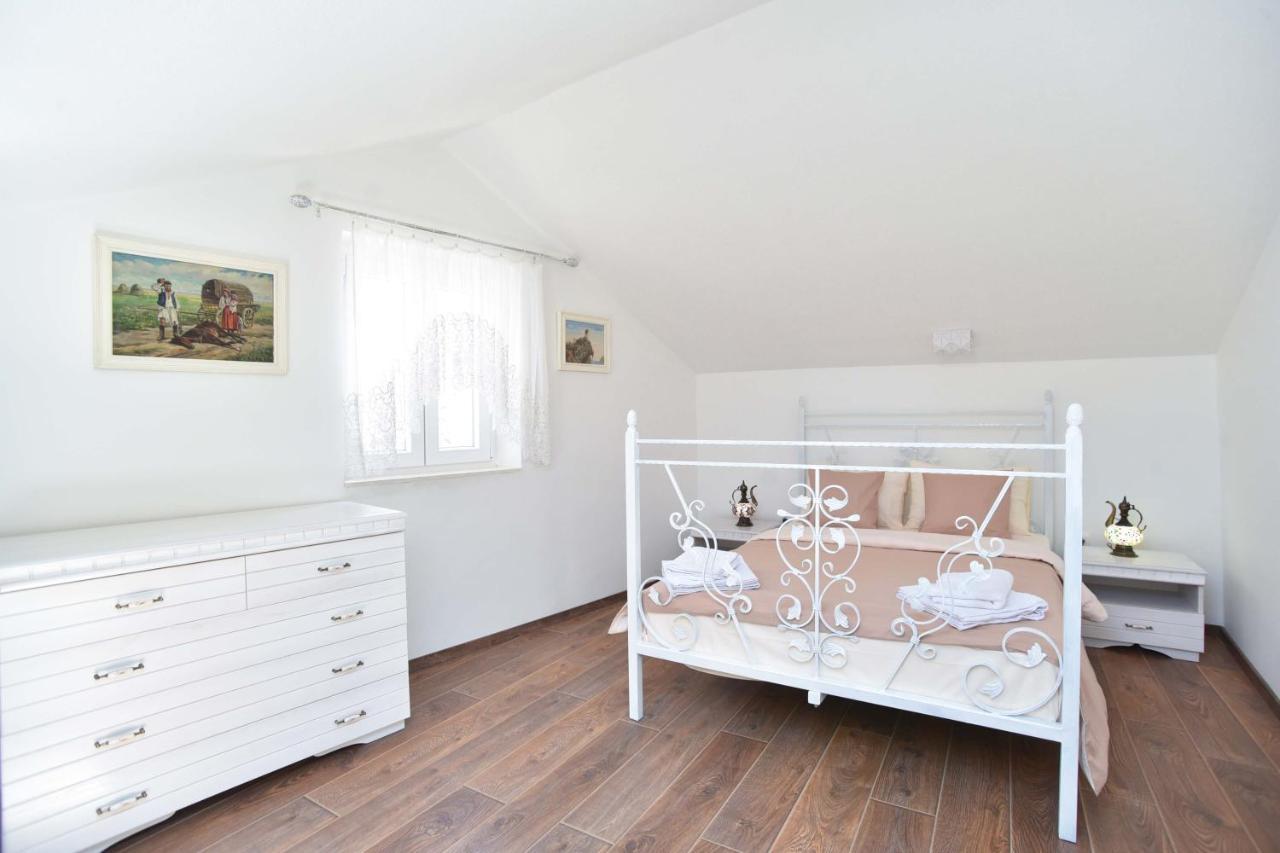Apartman Senka Budva Ngoại thất bức ảnh